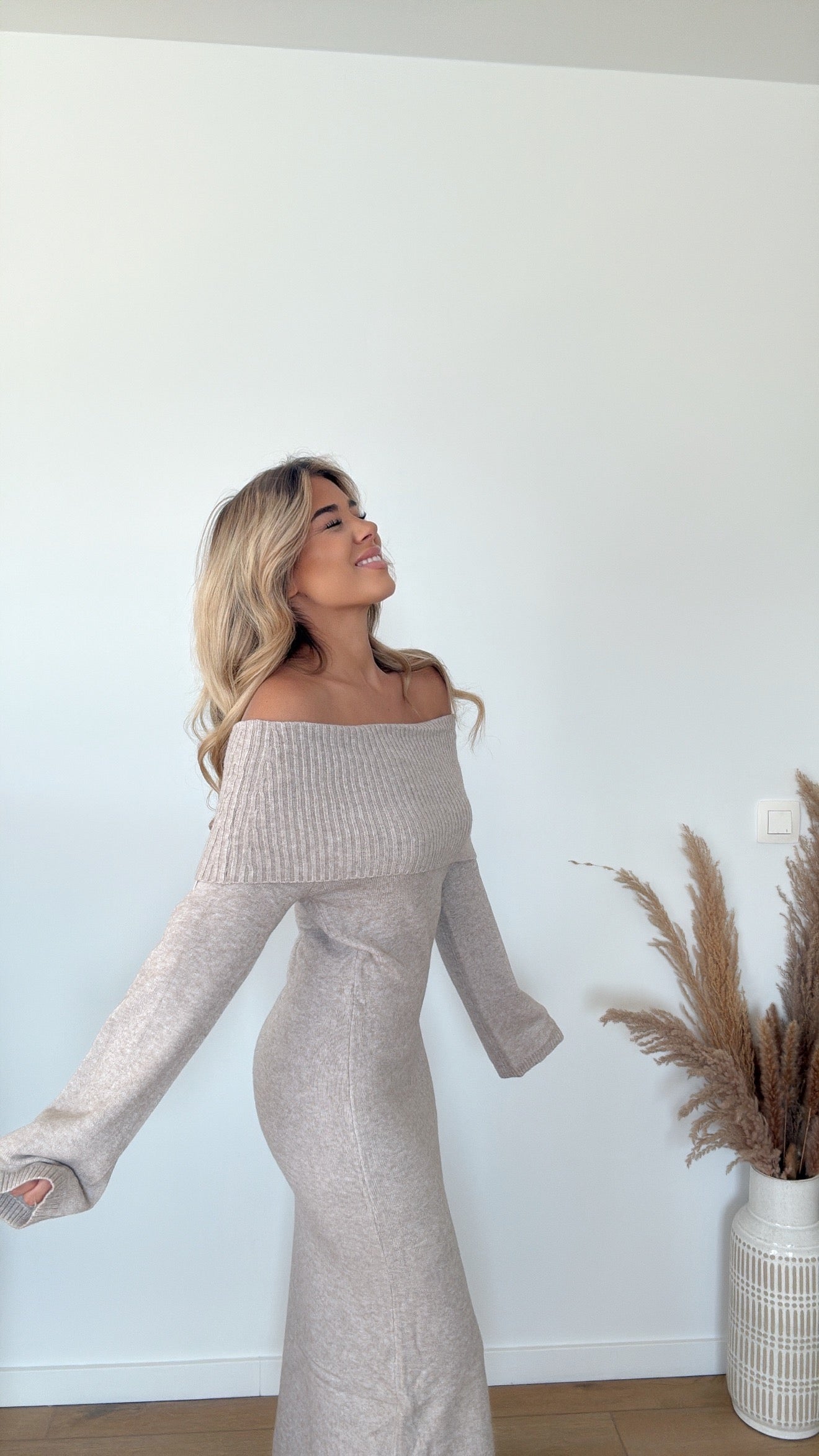 Ona jurk beige
