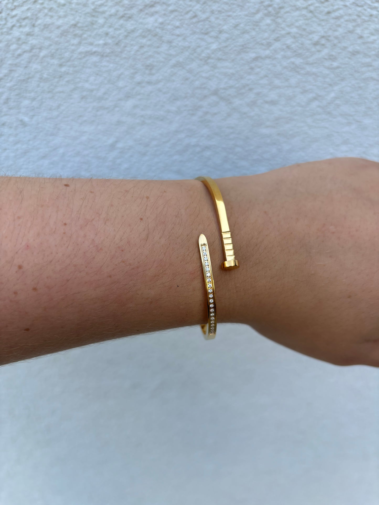 GOLDEN NAIL BRACELET