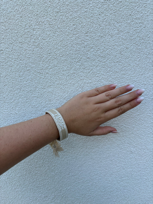 J’ADORE BRACELET BEIGE