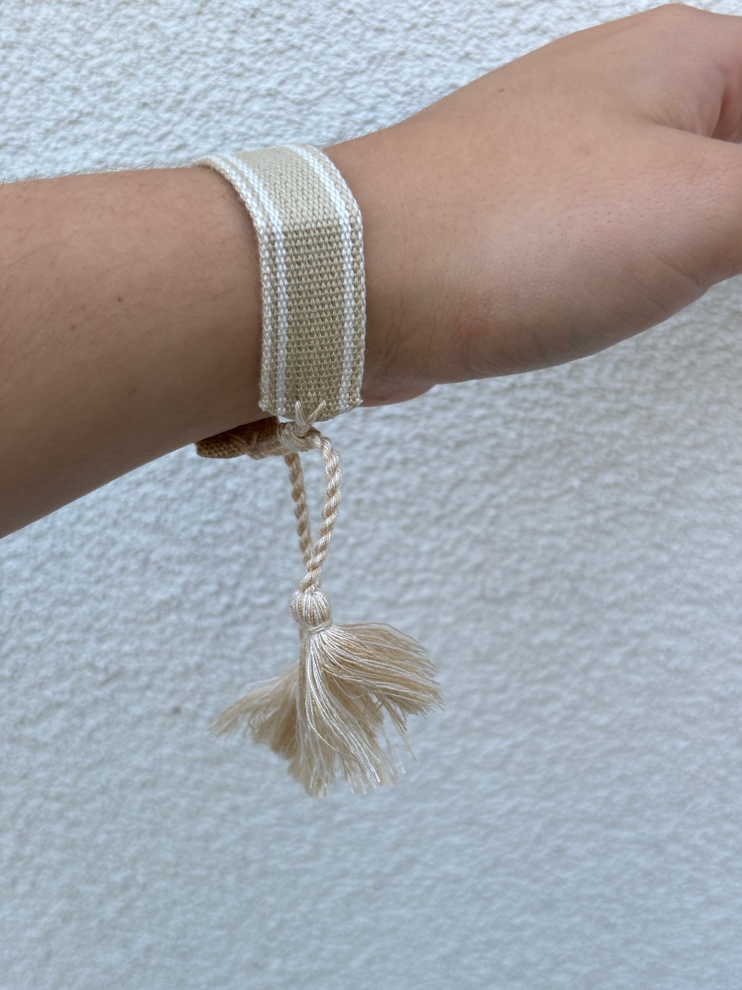 J’ADORE BRACELET BEIGE